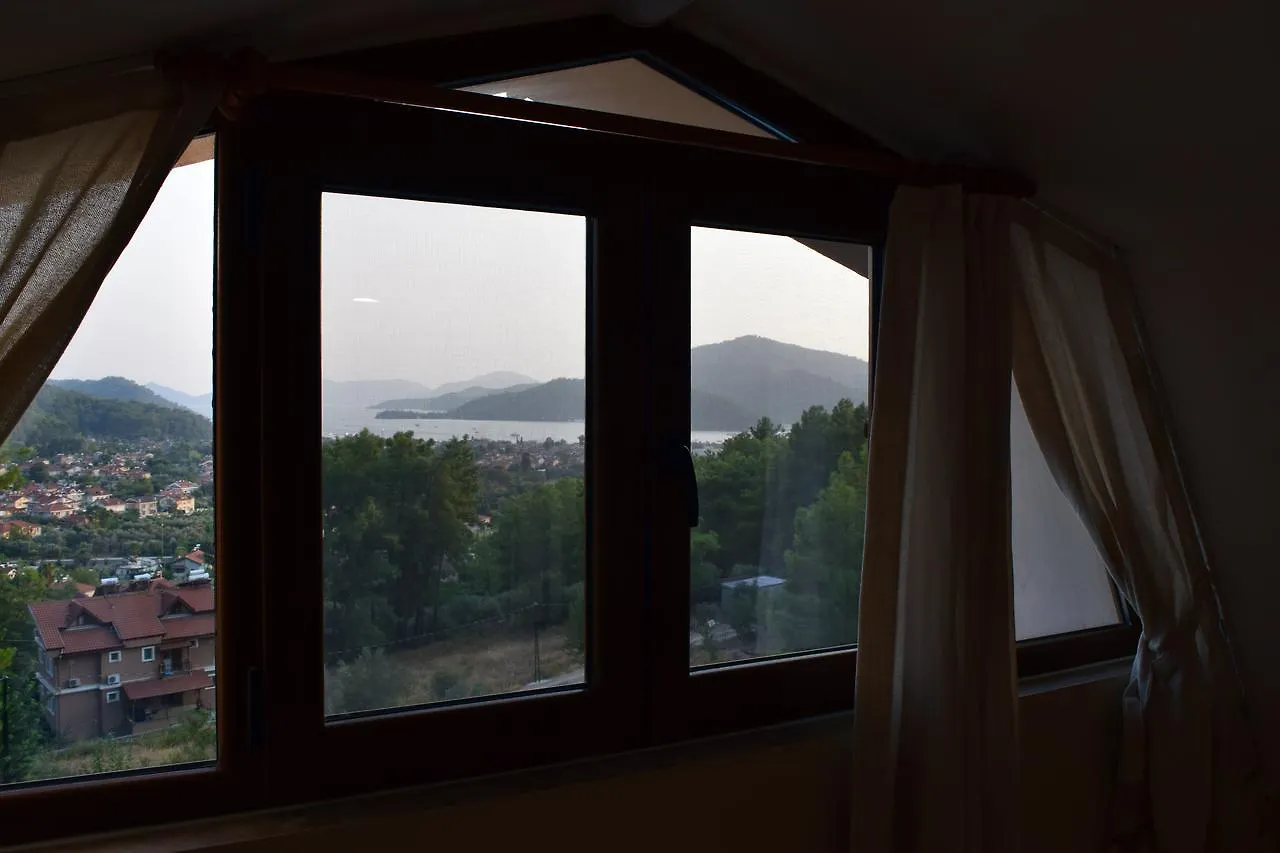 *** Aparthotel In Forest Goecek Turkey