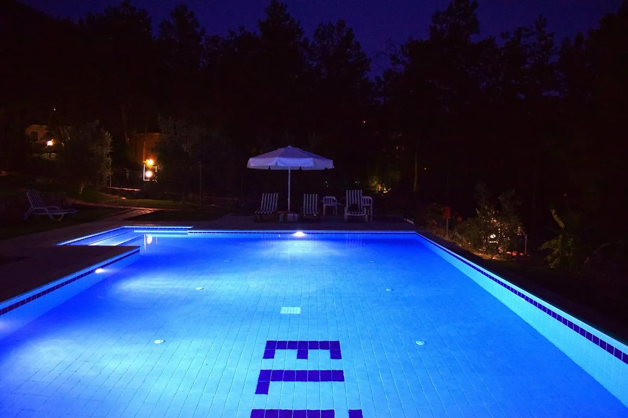 In Forest Goecek 3*, Gocek (Fethiye)